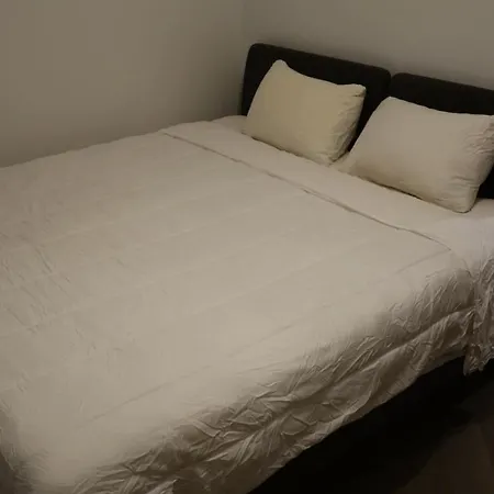 Band New Spacious & Modern Apt In Edge Of Old Town Appartamento Reval